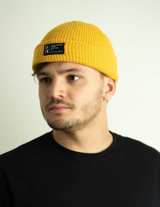 Gorro Amarelo